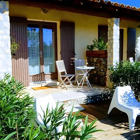 La Petite Maison De Noemie 3* Gras